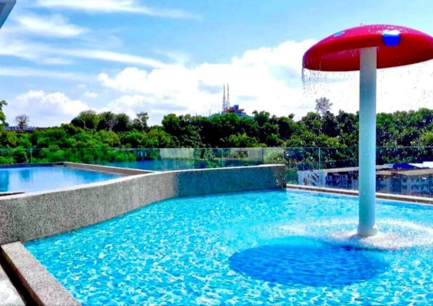 D'Luna Homestay Seaview I Sunrise View Kuala Terengganu Extérieur photo