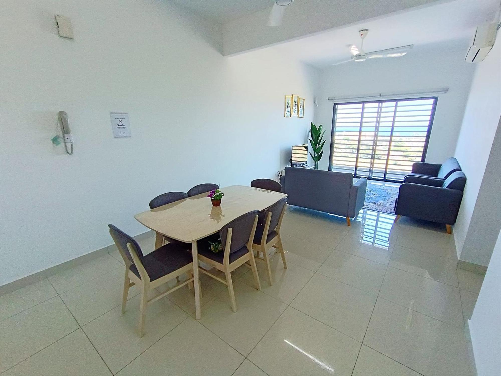 D'Luna Homestay Seaview I Sunrise View Kuala Terengganu Extérieur photo